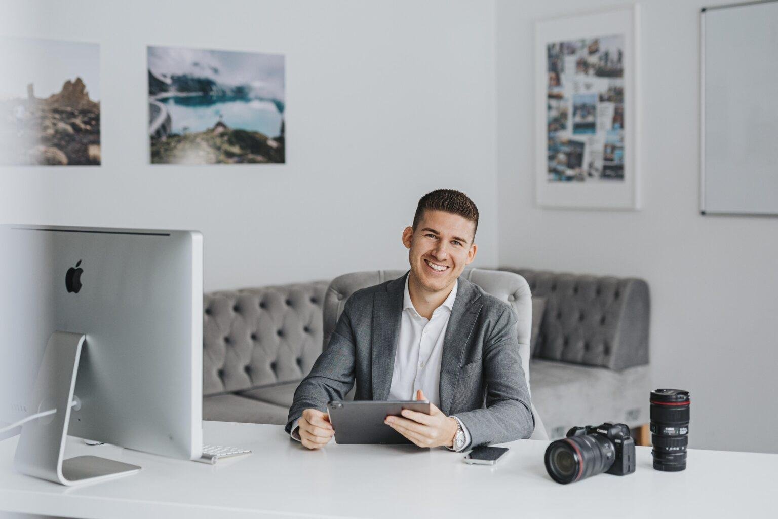 imgi 79 WEB Shooting fur Websiterebranding 2025 Elias Kaltenberger Fotos Claudia E 3 von 116 1536x1024 1